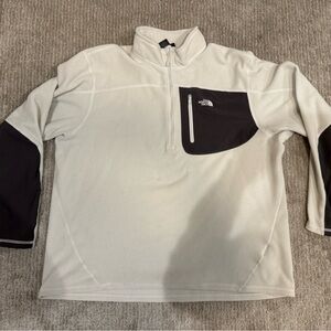 Men’s white north face fleece